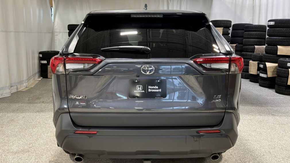Toyota Rav 4 LE 2024 d&rsquo;occasion à vendre - 4