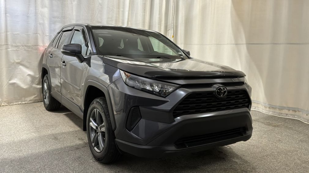 Toyota Rav 4 LE 2024 d&rsquo;occasion à vendre - 1