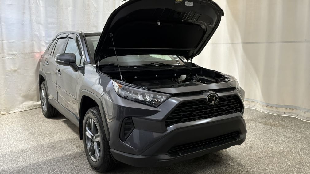 Toyota Rav 4 LE 2024 d&rsquo;occasion à vendre - 10