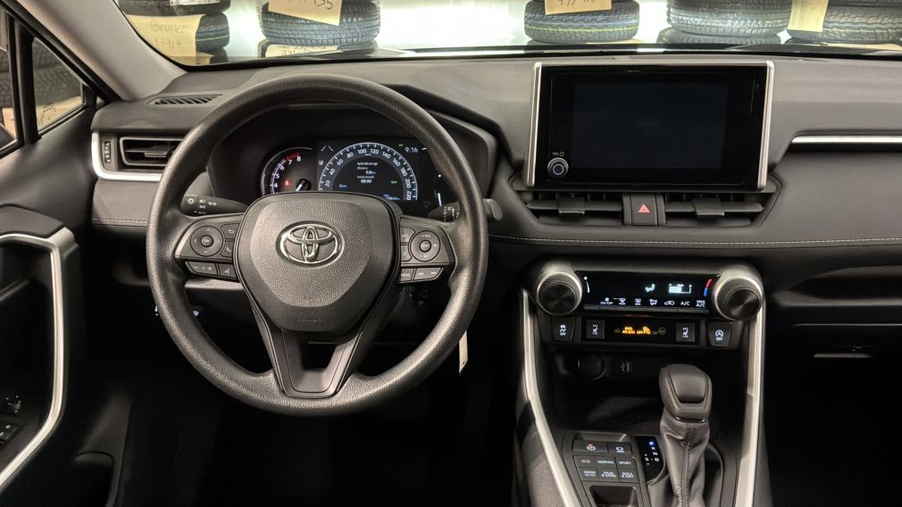 Toyota Rav 4 LE 2024 d&rsquo;occasion à vendre - 32