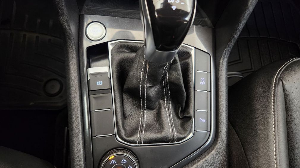 Volkswagen Tiguan Comfortline R-Line Black Edition 2023 d&rsquo;occasion à vendre - 25