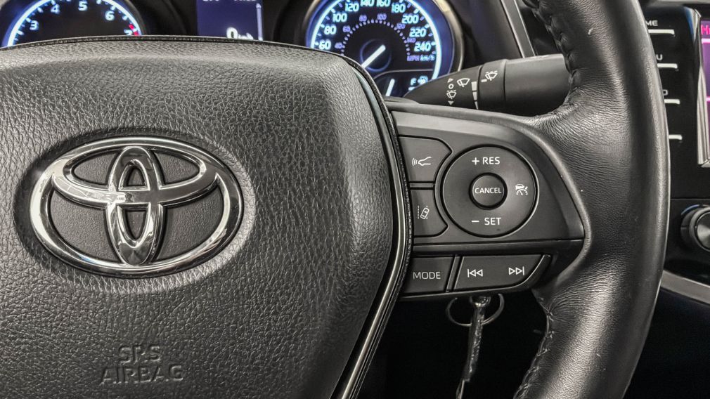 Toyota Camry SE 2020 d&rsquo;occasion à vendre - 19