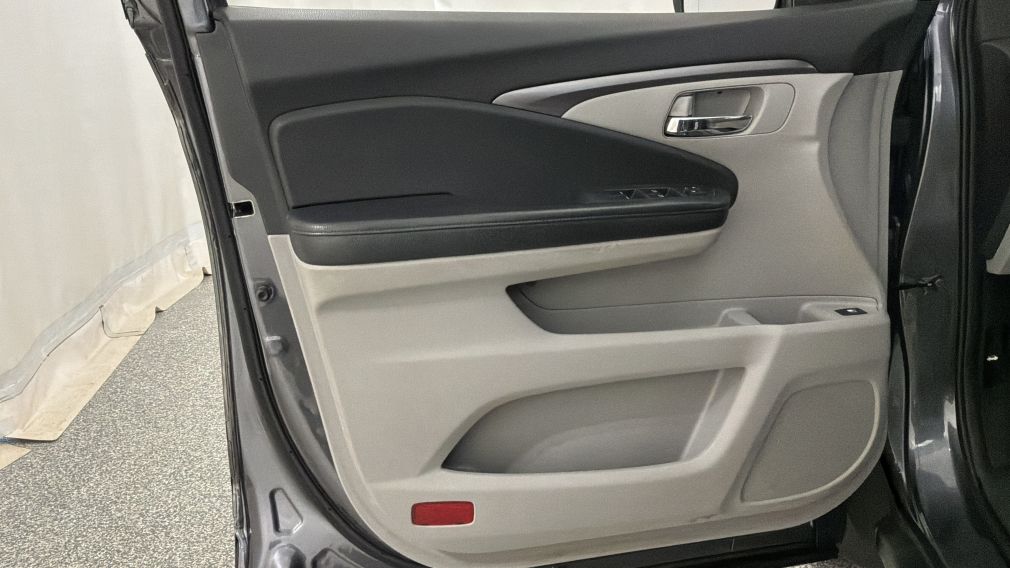 Honda Pilot LX 2016 d&rsquo;occasion à vendre - 20