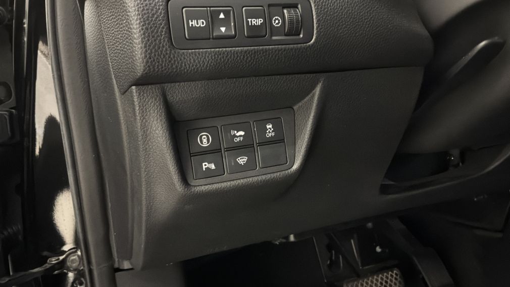 Honda Accord Touring 2019 d&rsquo;occasion à vendre - 19