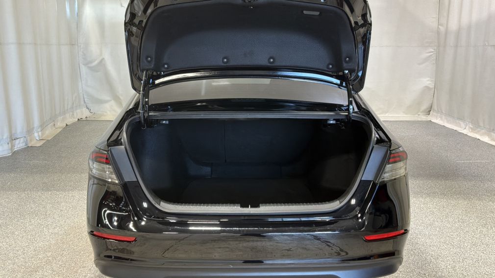 Honda Accord Sport 2023 d&rsquo;occasion à vendre - 13