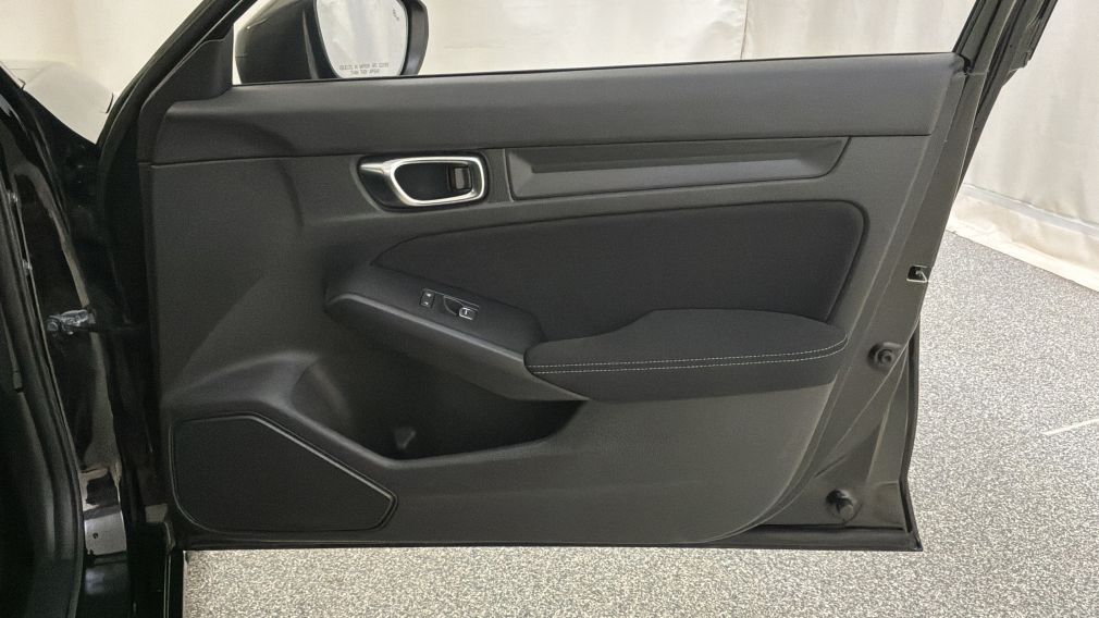 Honda Civic LX 2022 d&rsquo;occasion à vendre - 29