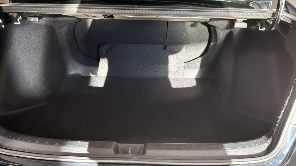 Honda Civic Touring 2022 d&rsquo;occasion à vendre - 12