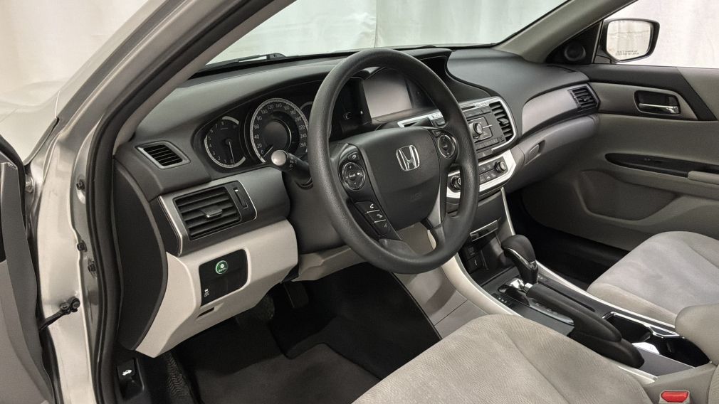 Honda Accord LX 2014 d&rsquo;occasion à vendre - 25