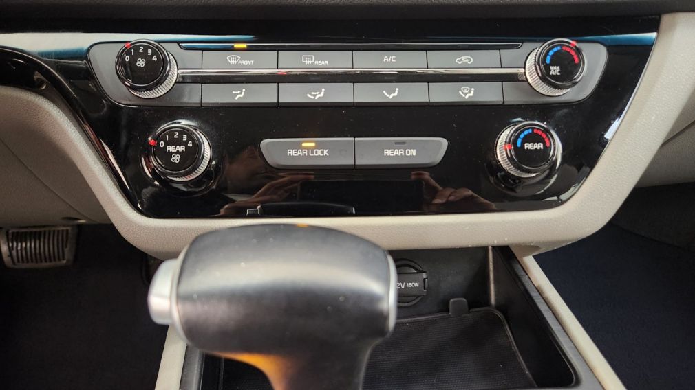 Kia Sedona LX 2020 d&rsquo;occasion à vendre - 14