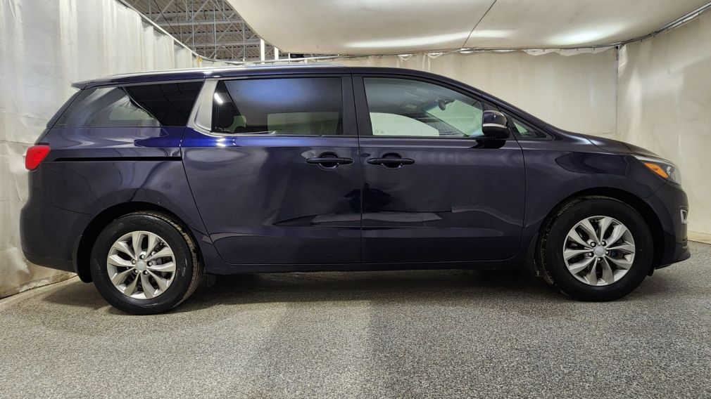 Kia Sedona LX 2020 d&rsquo;occasion à vendre - 6