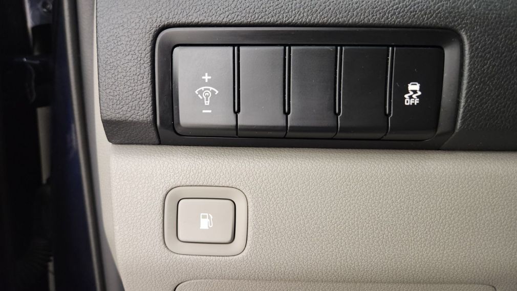 Kia Sedona LX 2020 d&rsquo;occasion à vendre - 16