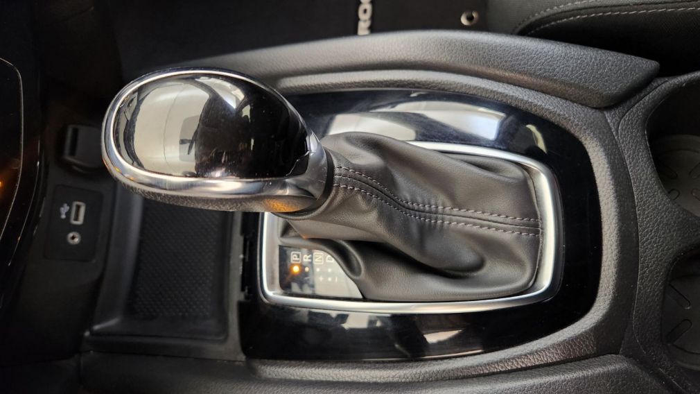 Nissan Rogue SV 2018 d&rsquo;occasion à vendre - 16