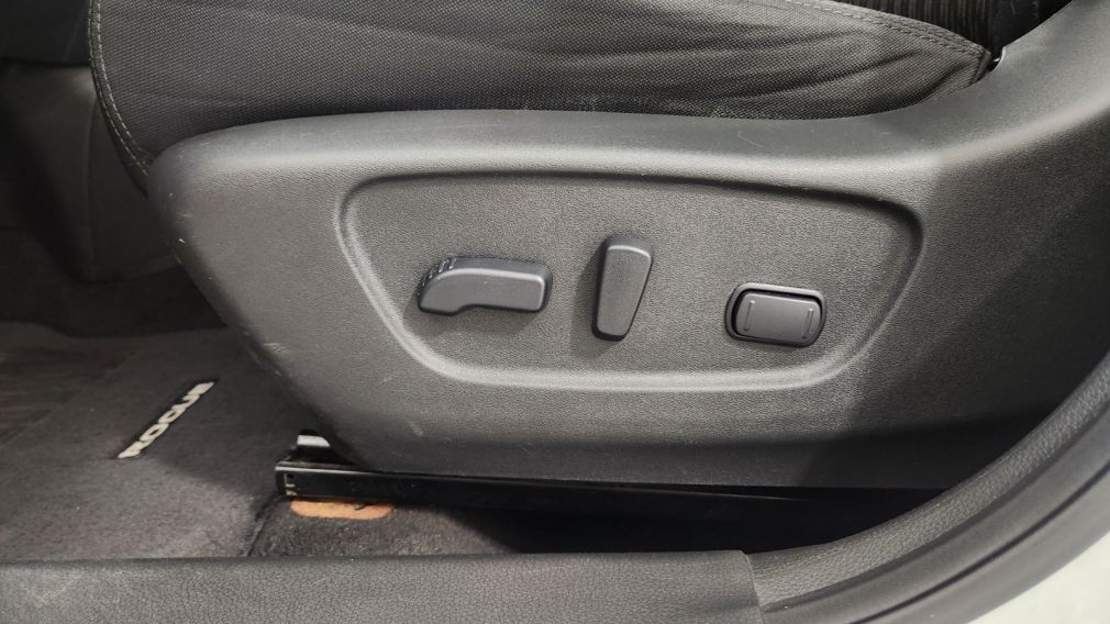 Nissan Rogue SV 2018 d&rsquo;occasion à vendre - 24