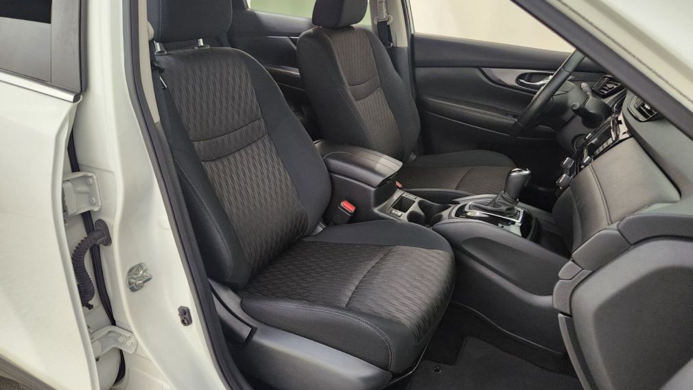 Nissan Rogue SV 2018 d&rsquo;occasion à vendre - 30