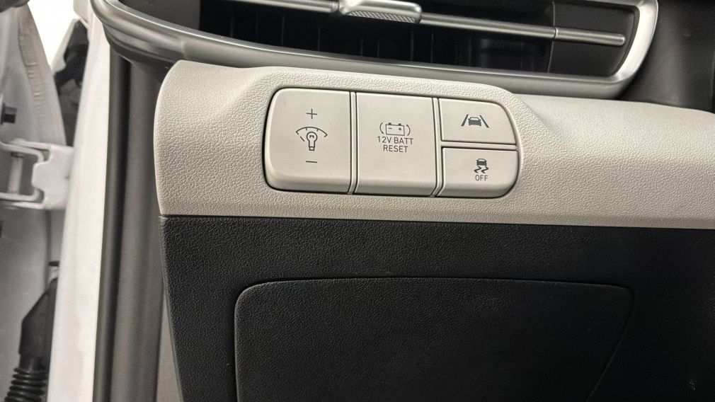 Hyundai Elantra Ultimate 2021 d&rsquo;occasion à vendre - 29