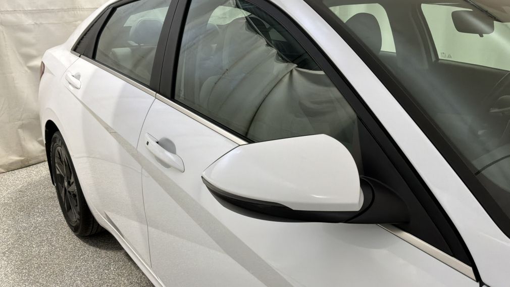 Hyundai Elantra Ultimate 2021 d&rsquo;occasion à vendre - 15