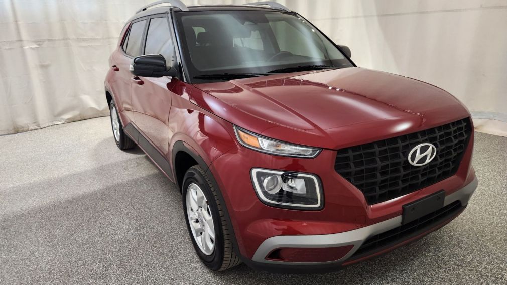 Hyundai Venue Preferred 2023 d&rsquo;occasion à vendre - 3