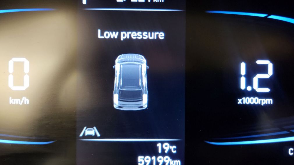 Hyundai Venue Preferred 2023 d&rsquo;occasion à vendre - 13