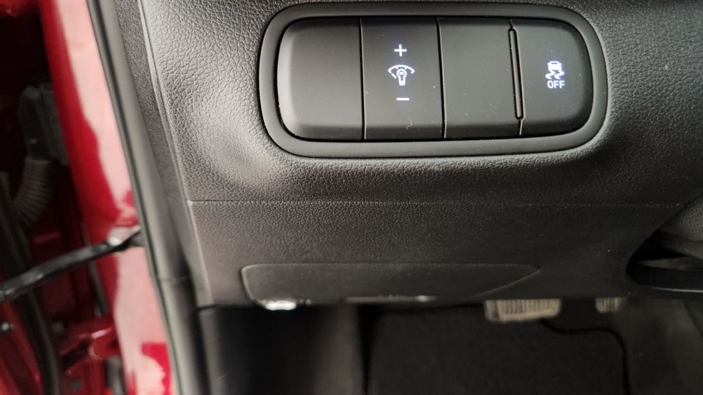 Hyundai Venue Preferred 2023 d&rsquo;occasion à vendre - 17