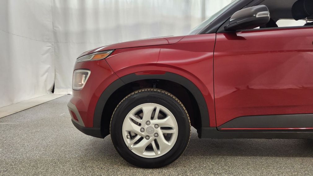 Hyundai Venue Preferred 2023 d&rsquo;occasion à vendre - 30