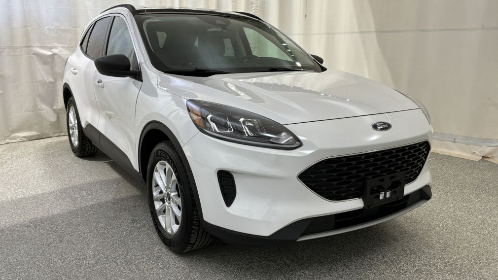 Ford Escape SE Hybrid