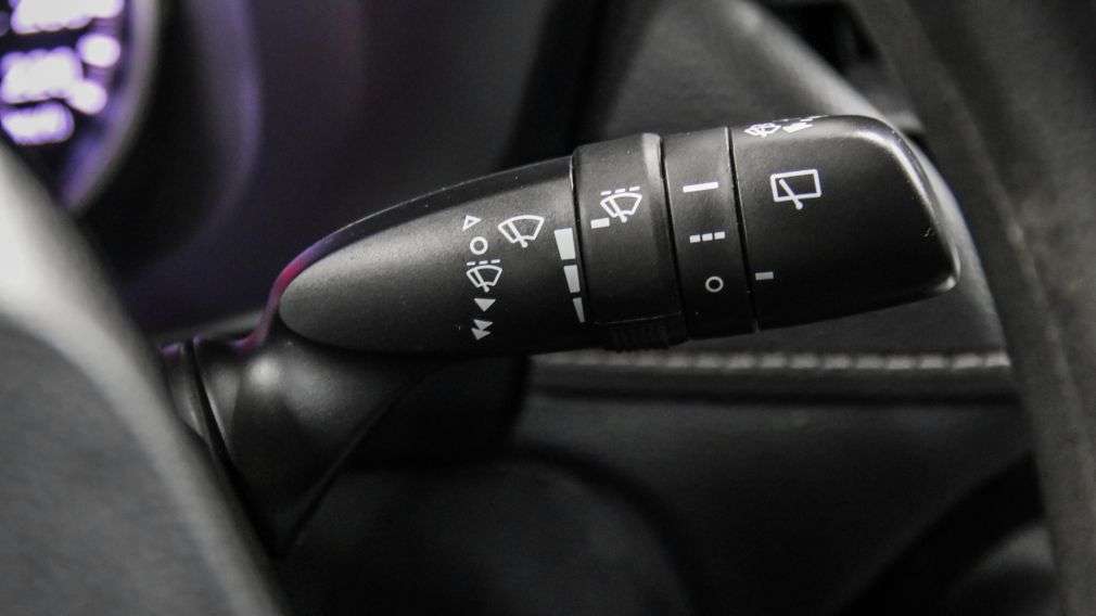 Toyota Rav 4 LE 2021 d&rsquo;occasion à vendre - 17