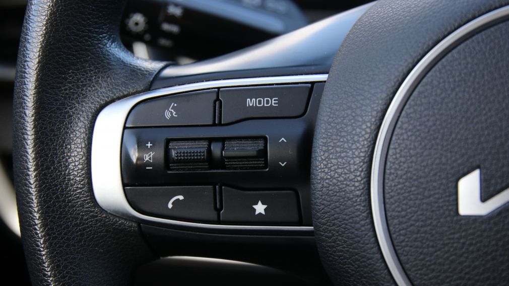 Kia Sportage LX 2023 d&rsquo;occasion à vendre - 14