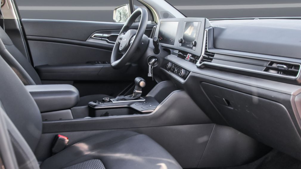 Kia Sportage LX 2023 d&rsquo;occasion à vendre - 23