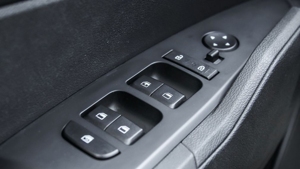 Kia Sportage LX 2023 d&rsquo;occasion à vendre - 9