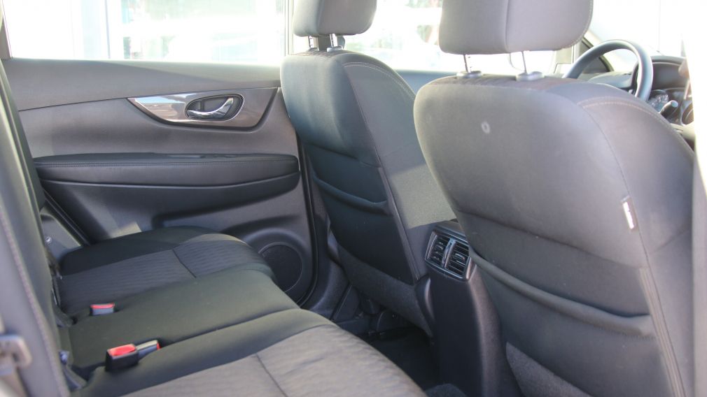 Nissan Rogue S 2018 d’occasion à vendre - 24