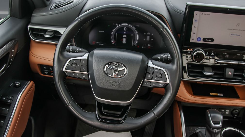 Toyota Highlander Limited 2023 d&rsquo;occasion à vendre - 13