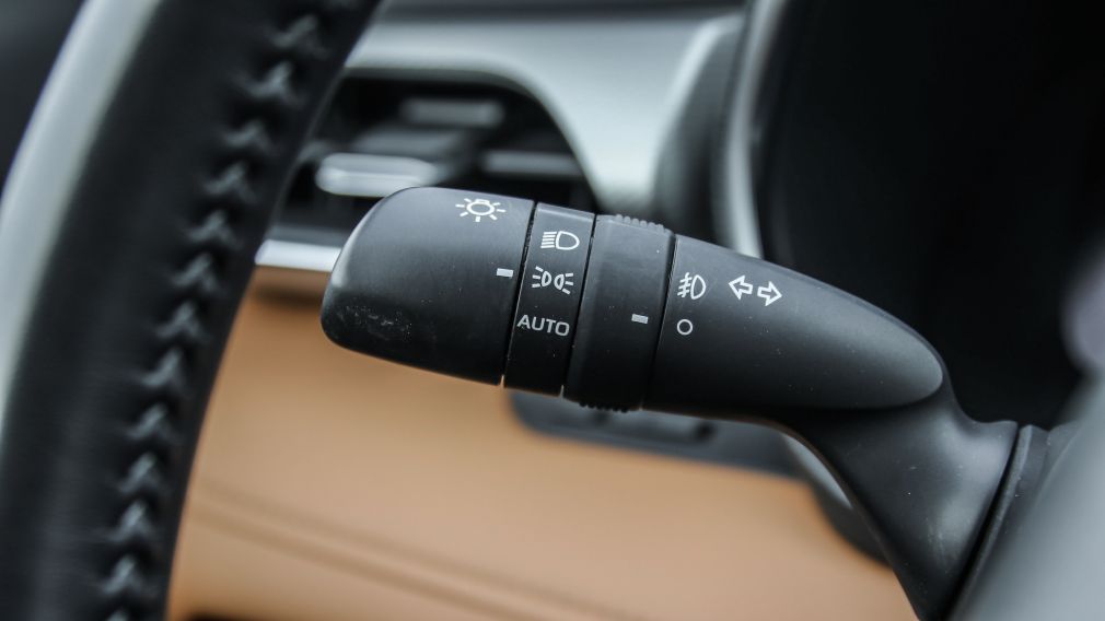 Toyota Highlander Limited 2023 d&rsquo;occasion à vendre - 18