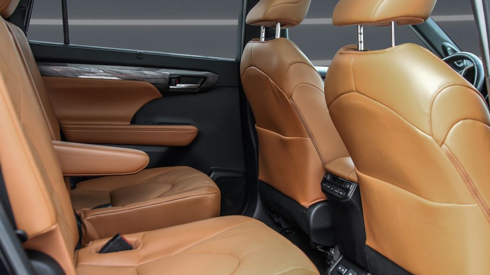 Toyota Highlander Limited 2023 d&rsquo;occasion à vendre - 25