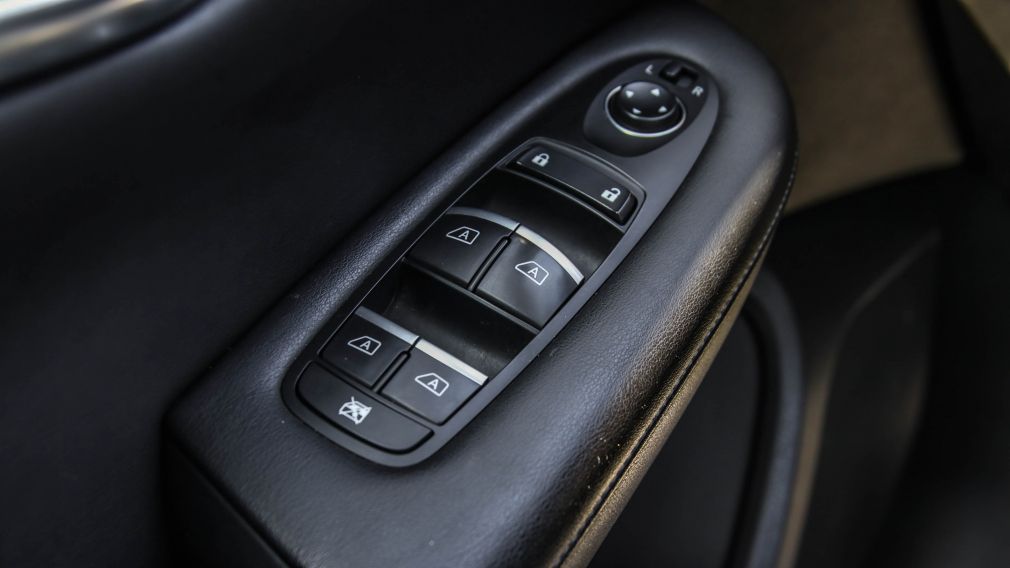 Infiniti QX50 Essential 2019 d&rsquo;occasion à vendre - 11