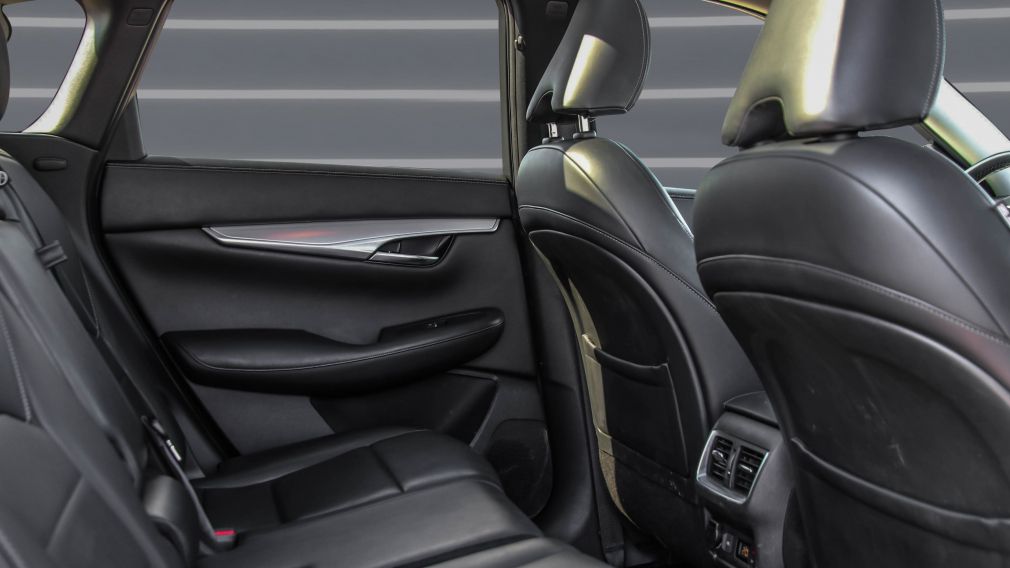 Infiniti QX50 Essential 2019 d&rsquo;occasion à vendre - 25