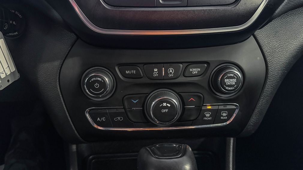 Jeep Cherokee Trailhawk 2020 d&rsquo;occasion à vendre - 22