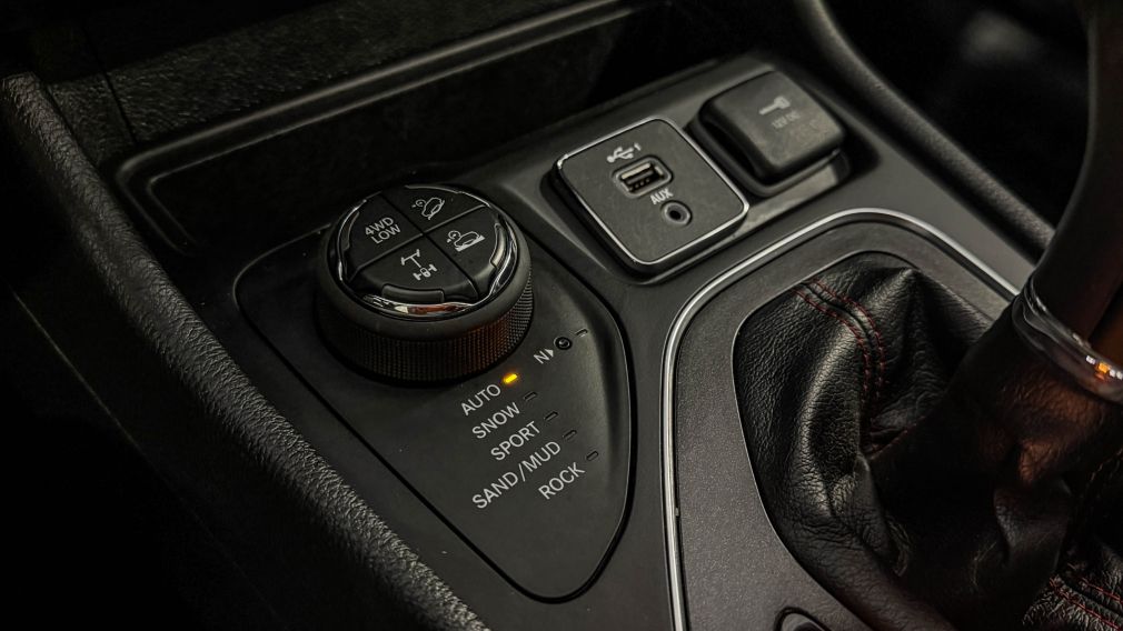 Jeep Cherokee Trailhawk 2020 d&rsquo;occasion à vendre - 24