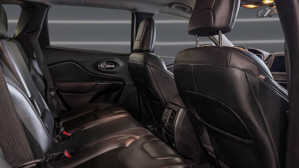 Jeep Cherokee Trailhawk 2020 d&rsquo;occasion à vendre - 27
