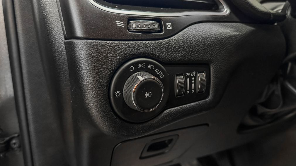 Jeep Cherokee Trailhawk 2020 d&rsquo;occasion à vendre - 10