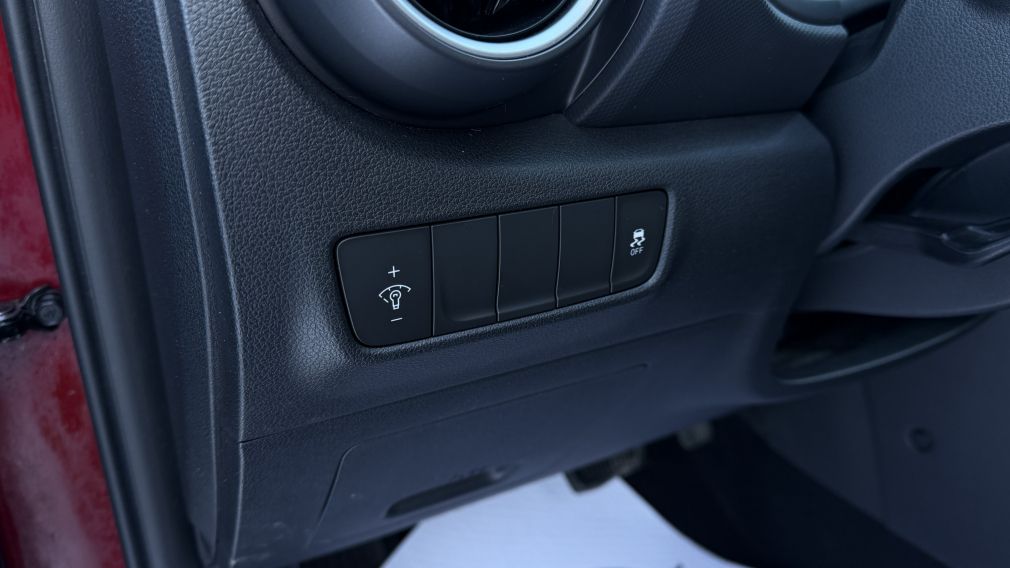 Hyundai Kona Essential 2019 d&rsquo;occasion à vendre - 19