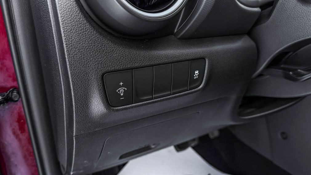 Hyundai Kona Essential 2019 d&rsquo;occasion à vendre - 19