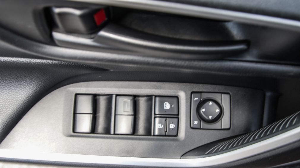 Toyota Rav 4 LE 2020 d&rsquo;occasion à vendre - 18