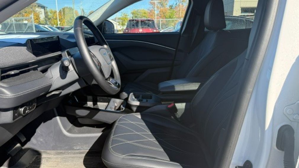 Ford Mustang Mach-E Select 2025 d&rsquo;occasion à vendre - 12