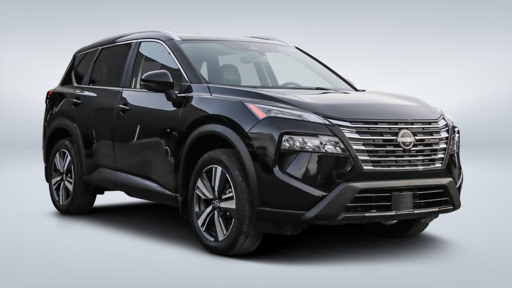 Nissan Rogue SV Moonroof