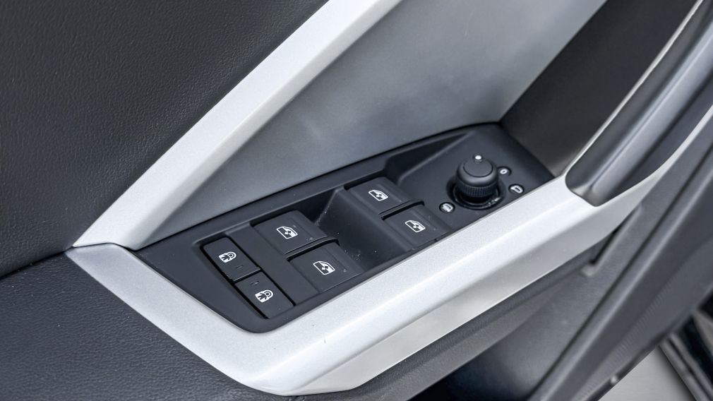 Audi Q3 Komfort 2022 d&rsquo;occasion à vendre - 12