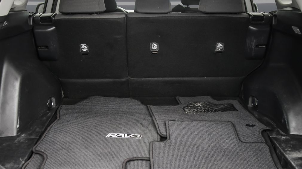 Toyota Rav 4 LE 2019 d’occasion à vendre - 26