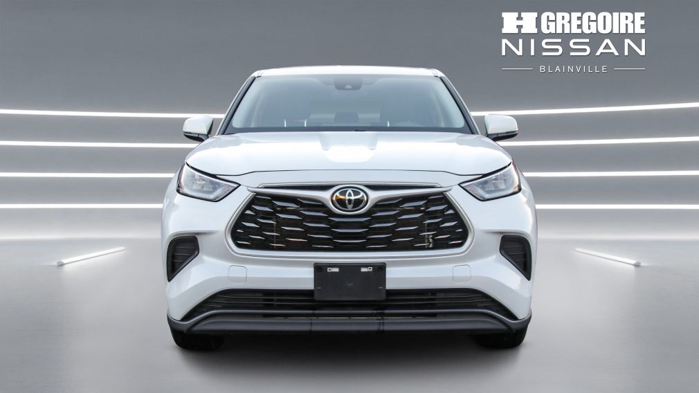 Toyota Highlander LE 2023 d&rsquo;occasion à vendre - 2