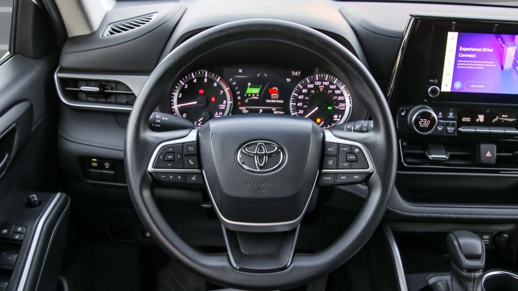 Toyota Highlander LE 2023 d&rsquo;occasion à vendre - 13