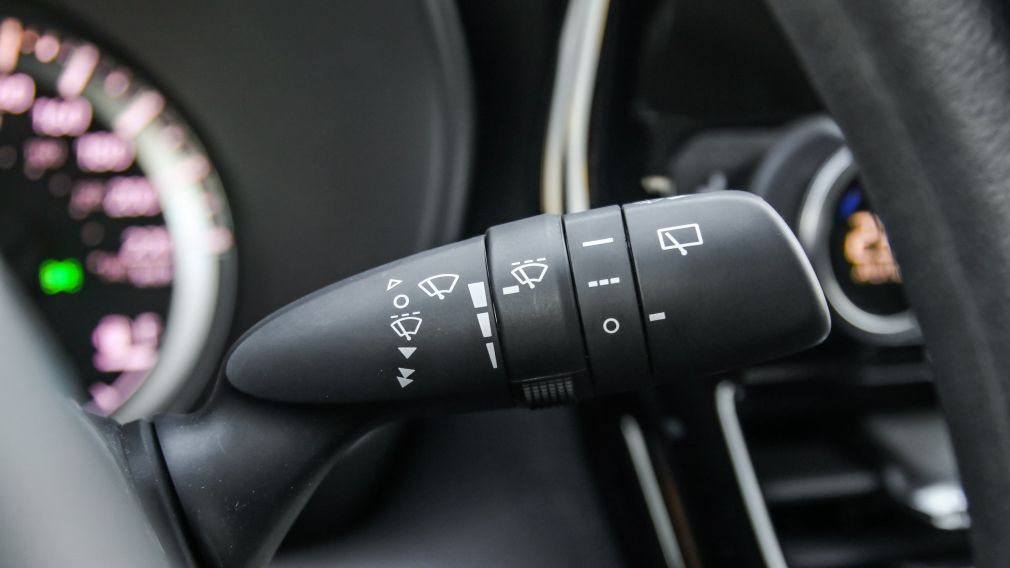 Toyota Highlander LE 2023 d&rsquo;occasion à vendre - 24