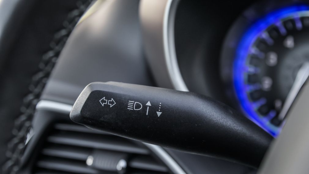 Chrysler Grand Caravan SXT 2022 d&rsquo;occasion à vendre - 18